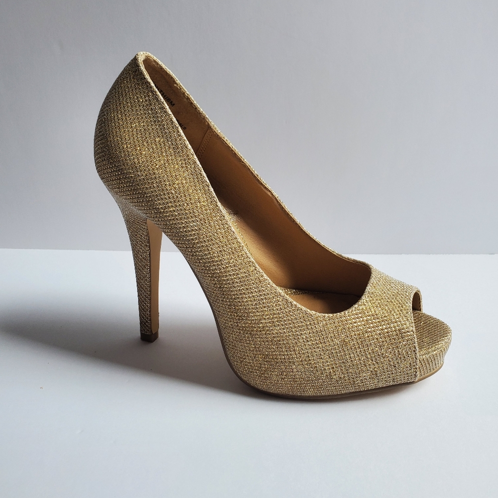 Dila London Sparkly gold heels size 8